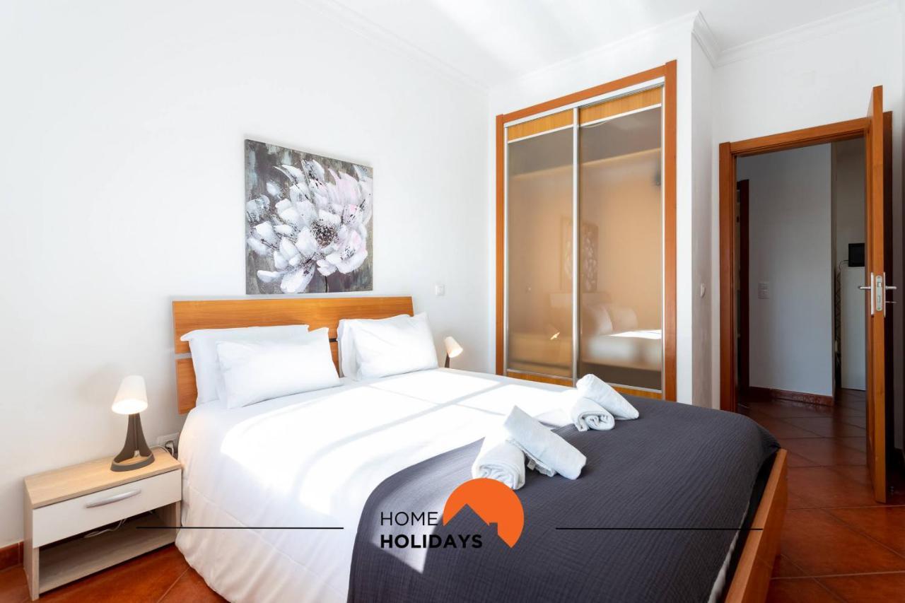 #190 Descobrimentos 810 By Holidays Daire Albufeira